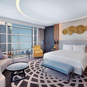 מלון Doubletree By Hilton Dubai - Business Bay Exterior photo