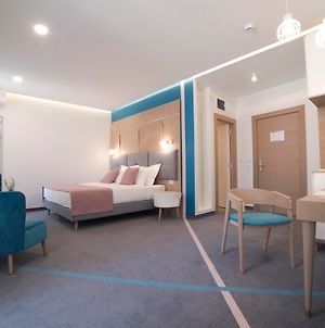 בלגרד City Nest Modern & Cozy Suites Exterior photo