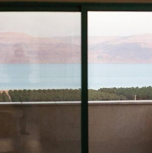 Avnat Family Apartment Dead-Sea View Exterior photo