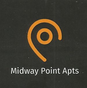 דירות הרקליון Midway Point Apts Exterior photo