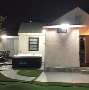 לוס אנג'לס Entire 3 Bedroom Home With Golf Putting & Hot Spa Exterior photo