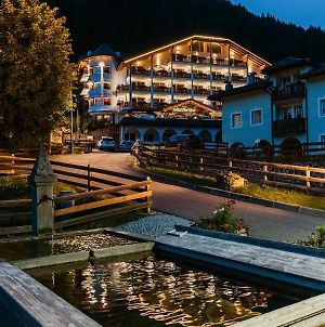 קאנזיי Hotel Cesa Tyrol Exterior photo