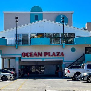 מירטל ביץ' Ocean Plaza Motel Exterior photo