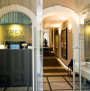רומא Trevi Palace Luxury Inn Exterior photo