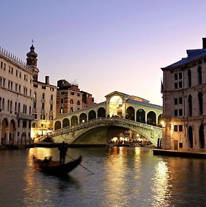 הוסטל ונציה Ai Boteri Exterior photo