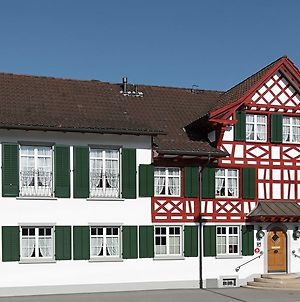 מלון ויינפלדן Gasthof Eisenbahn Exterior photo