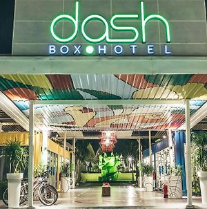 Dash Box Hotel סיברג'איה Exterior photo