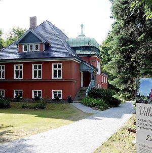 לובן Gastehaus Villa Reich Exterior photo