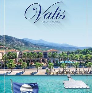 וולוס Valis Resort Hotel Exterior photo