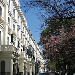 לונדון Caesar Hotel Exterior photo