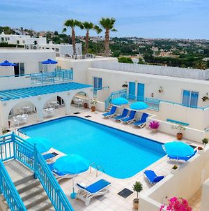 Paphos Sunny Hill Hotel Apartments Exterior photo