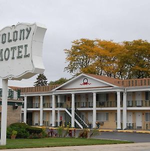 Brookfield Colony Motel Exterior photo