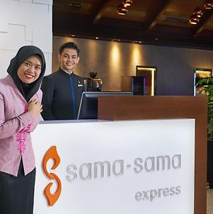 מלון ספאנג Sama Sama Express Klia Exterior photo