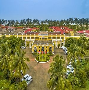 קאנאקונה The Lalit Golf & Spa Resort Goa Exterior photo