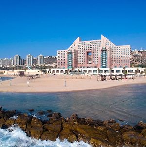 Almog Haifa Israel Apartments מגדלי חוף הכרמל Exterior photo