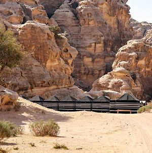 מלון וואדי מוסא Ammarin Bedouin Camp Exterior photo