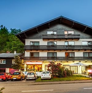 באדן-באדן Schwarzwaldhotel Sonne Exterior photo