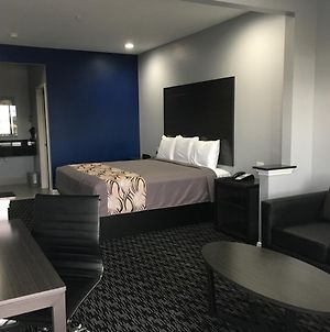יוסטון Platinum Inn And Suites Exterior photo
