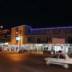 באלאק Gul Otel Exterior photo