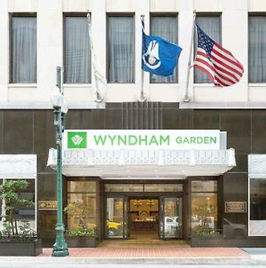 מלון ניו אורלינס Wyndham Garden Baronne Plaza Exterior photo