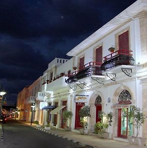 Paphos Kiniras Traditional Hotel & Restaurant Exterior photo