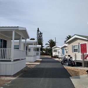 ג'נסן ביץ' Caribbean Shores Vacation Rentals Exterior photo