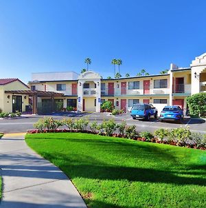 סן דייגו Lamplighter Inn & Suites At Sdsu Exterior photo