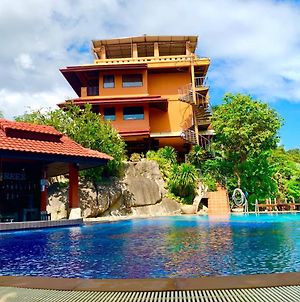 האד רין Sea Breeze Resort - Sha Plus Exterior photo