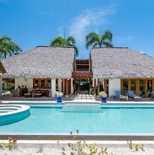 פונטה קאנה Private Villa With Incredible Pool, Maid, Jacuzzi - Cap Cana Resort Exterior photo