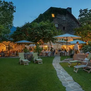 Der Schlosswirt Zu Anif - Biedermeierhotel Und Restaurant Exterior photo