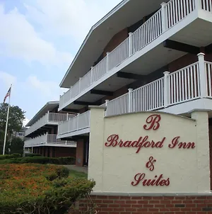 פלימות Bradford Inn And Suites Exterior photo