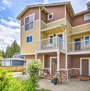Waterview Bonney Lake Townhome With Treehouse! Exterior photo