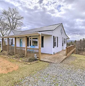 Pet-Friendly Sparta Getaway With Gas Grill! Exterior photo