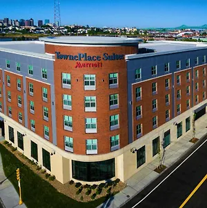 Towneplace Suites By Marriott Boston Logan Airport/צ'לסי Exterior photo