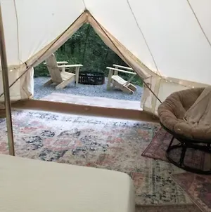 מלון קולומביה Charming Boho Yurt In The Woods Exterior photo