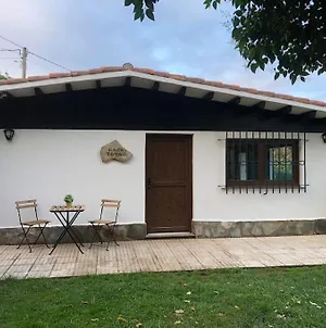 הוילה Carreno Casita Rural Casa Tomas Exterior photo