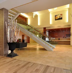 Best Western Plus Orangeville Inn & Suites Interior photo