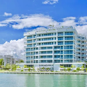 Bay Harbor Islands Acqua Bay Luxury Apartments Exterior photo