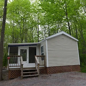 Shartlesville Appalachian Camping Resort Park Model 2 Exterior photo