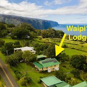 Kukuihaele Waipi'O Lodge Exterior photo